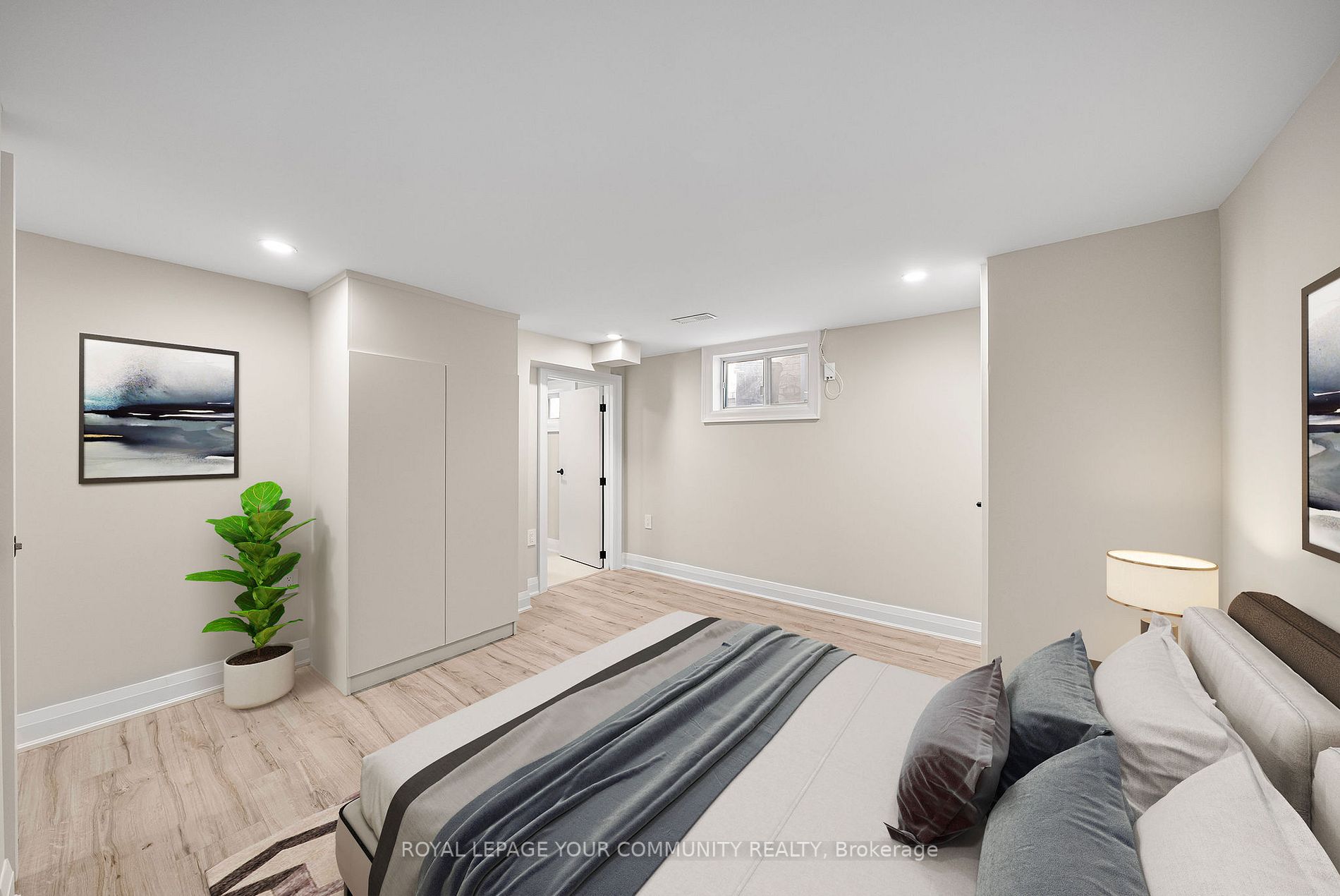 6 Westrose Ave