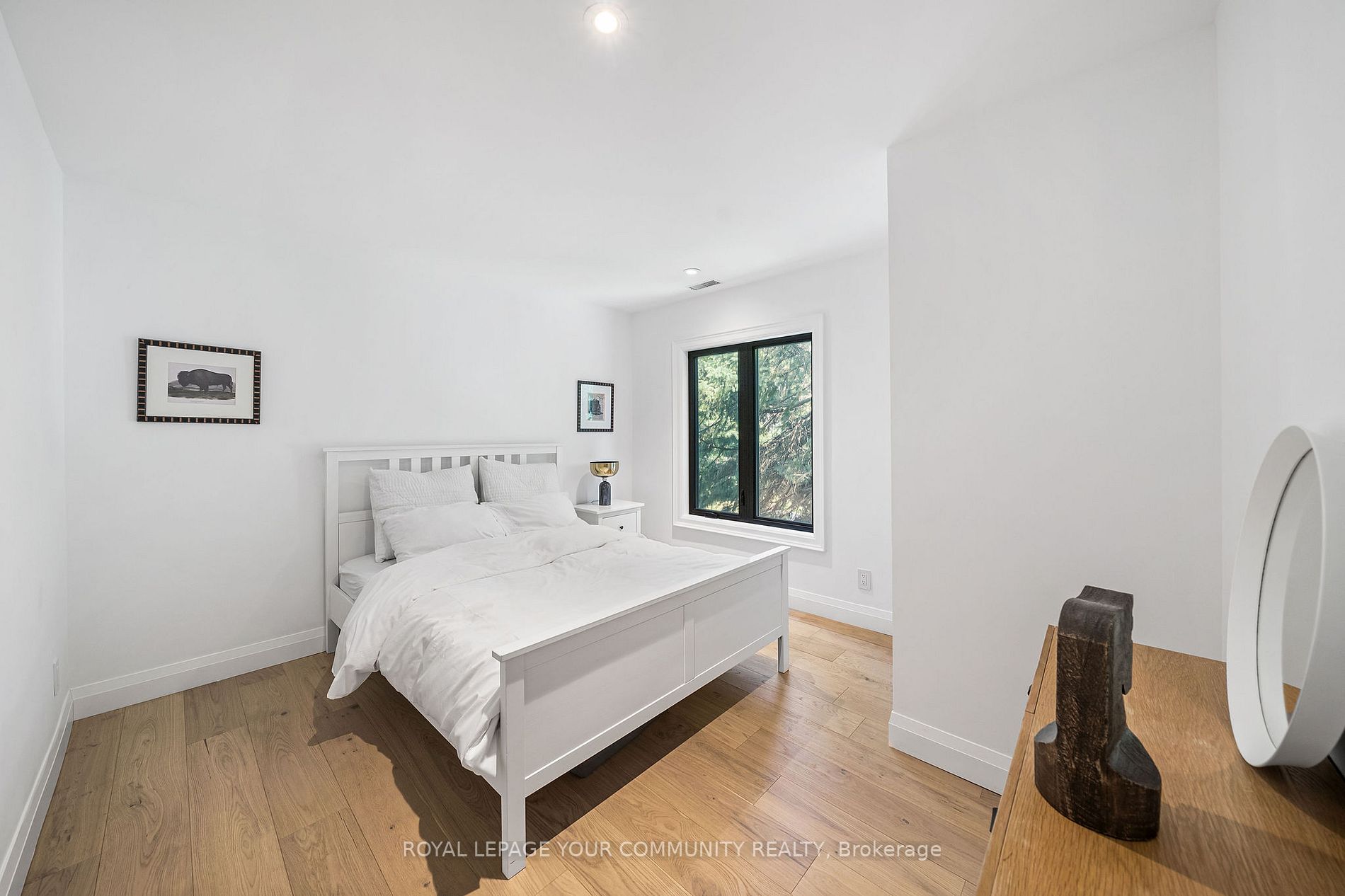 6 Westrose Ave