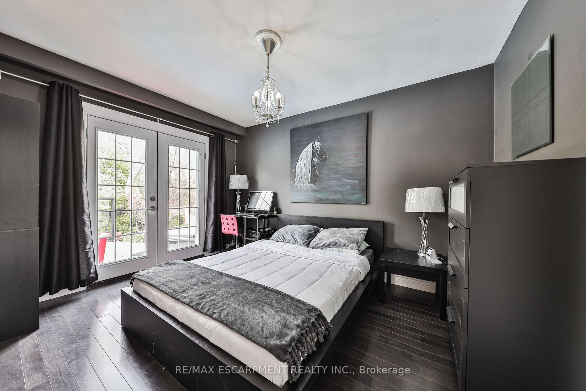 329 Erindale Dr