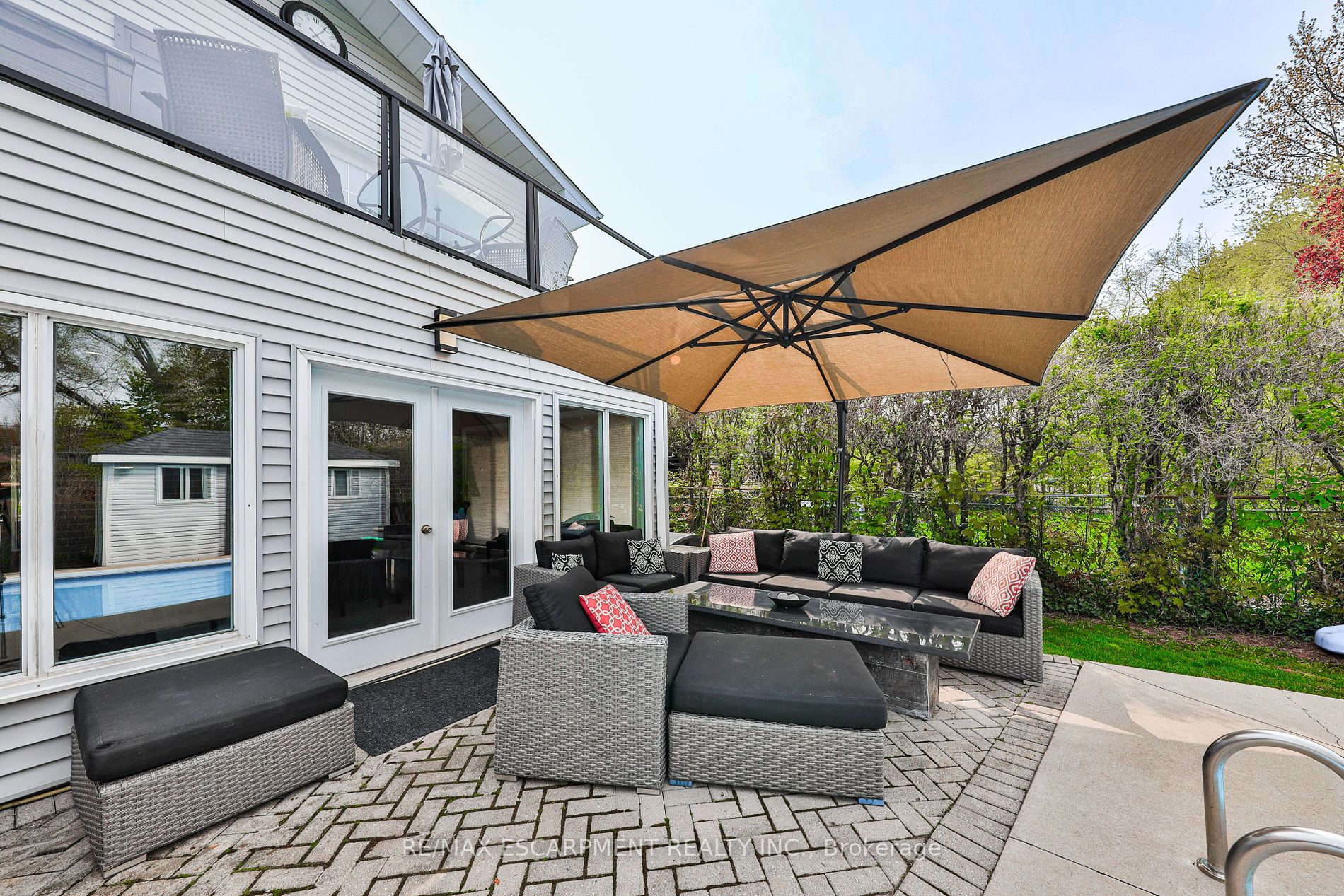 329 Erindale Dr