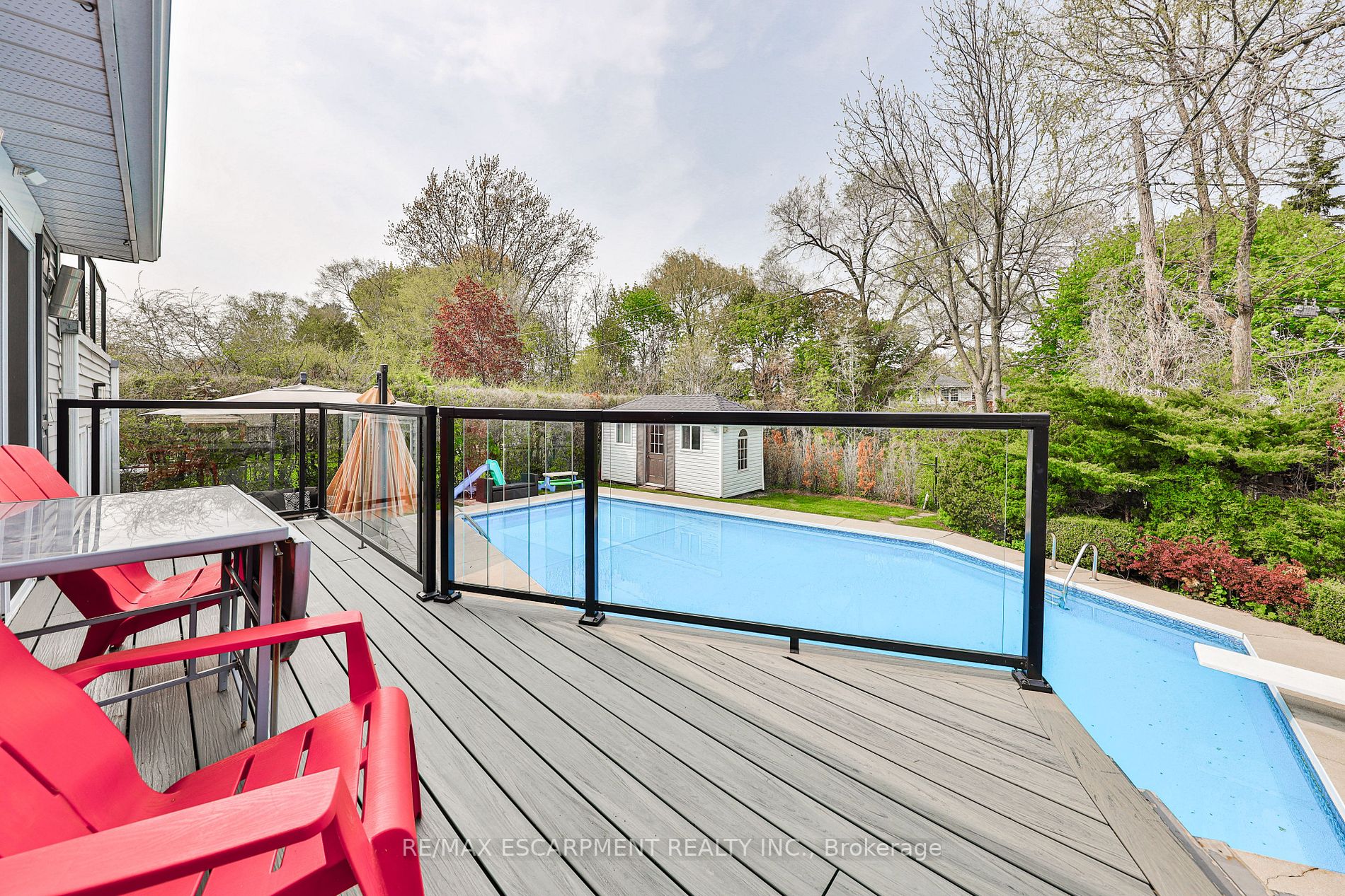 329 Erindale Dr