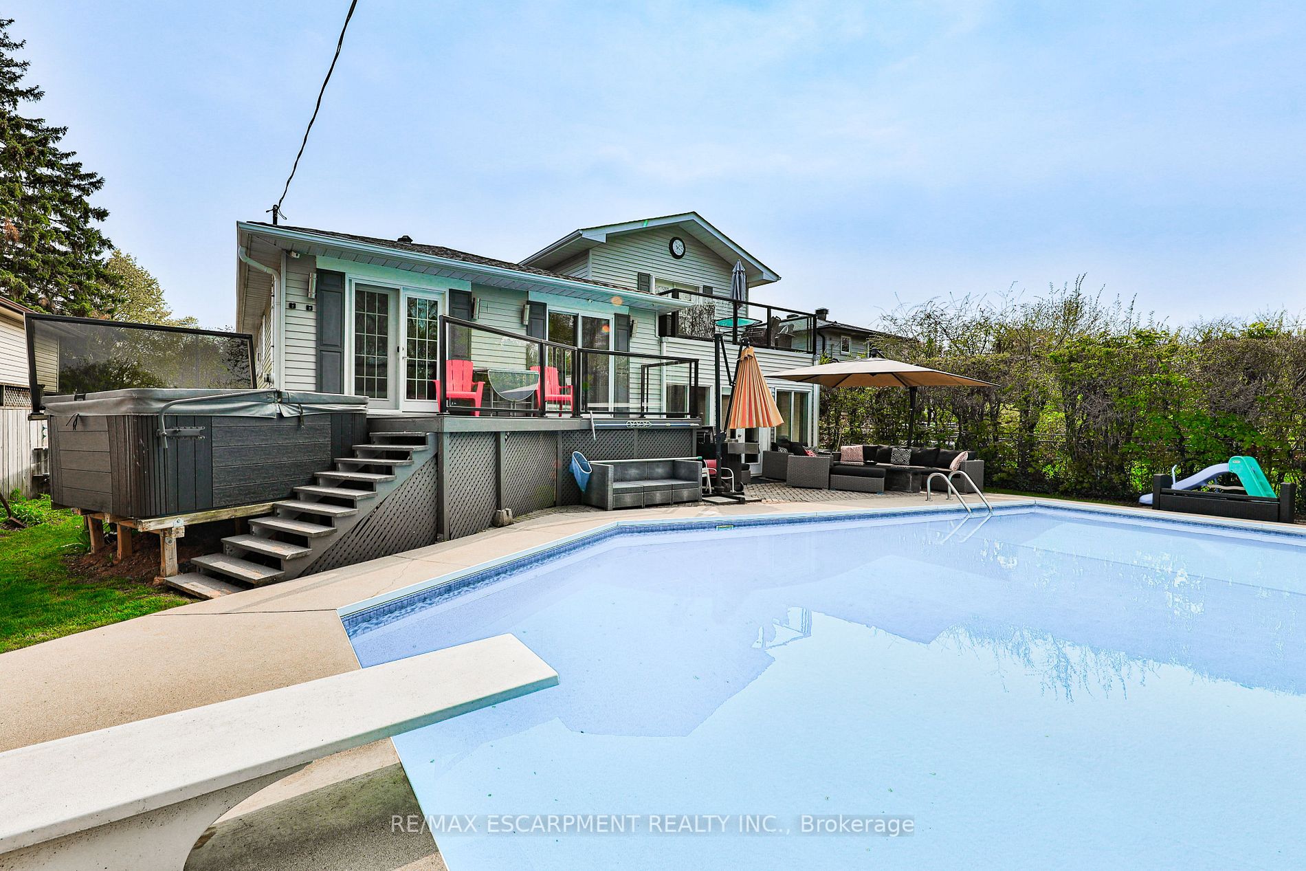 329 Erindale Dr