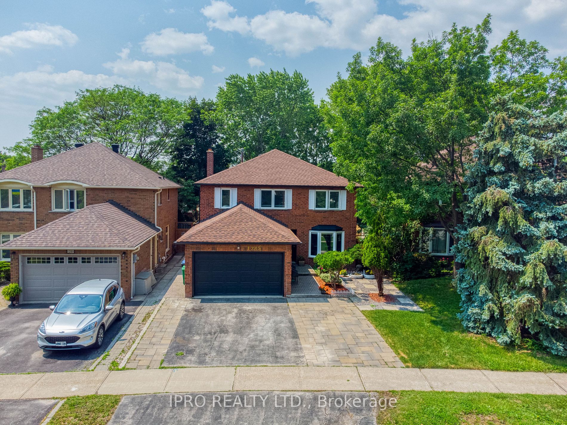 Listing W6184280 - Large Photo # 2
