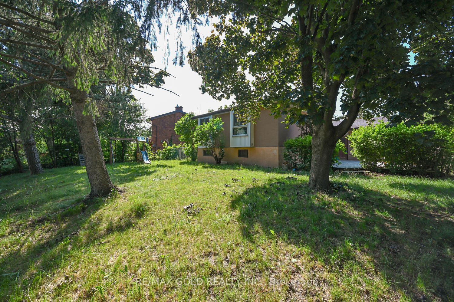 47 Glenora Cres