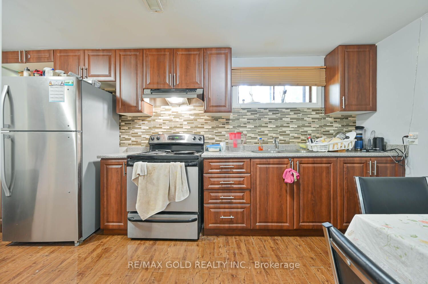 47 Glenora Cres