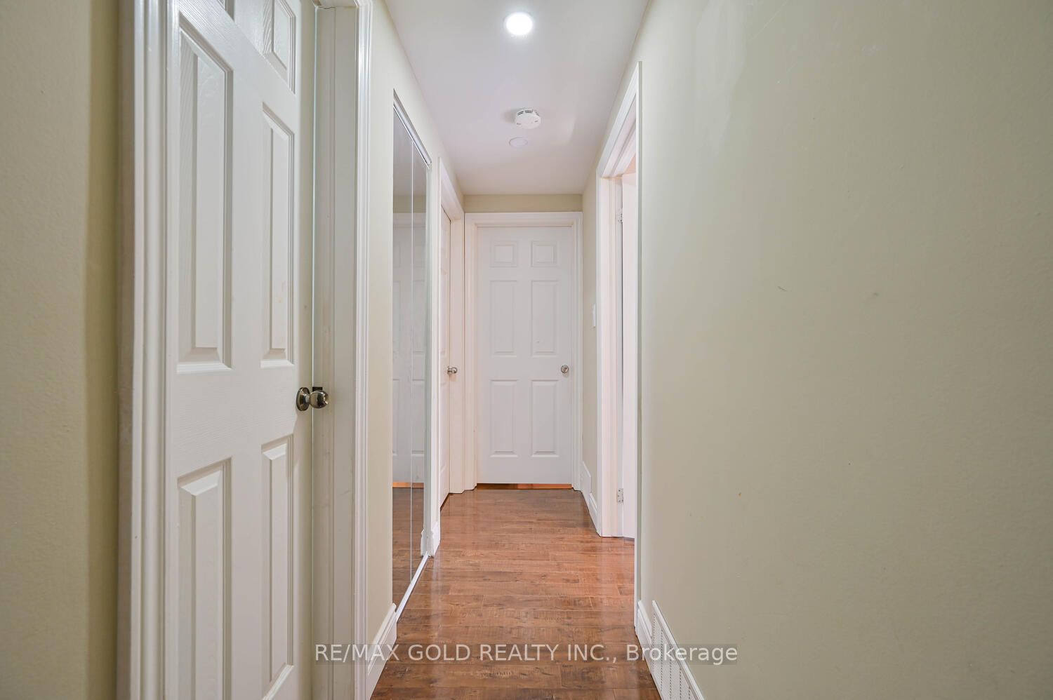 47 Glenora Cres