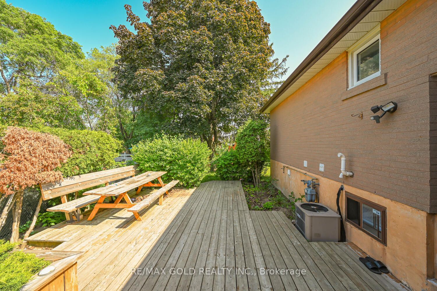 47 Glenora Cres