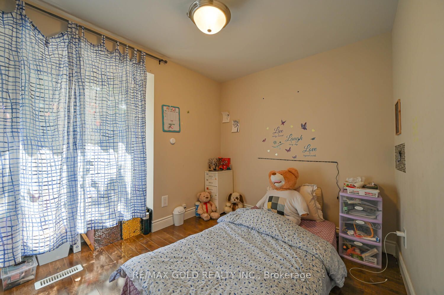 47 Glenora Cres