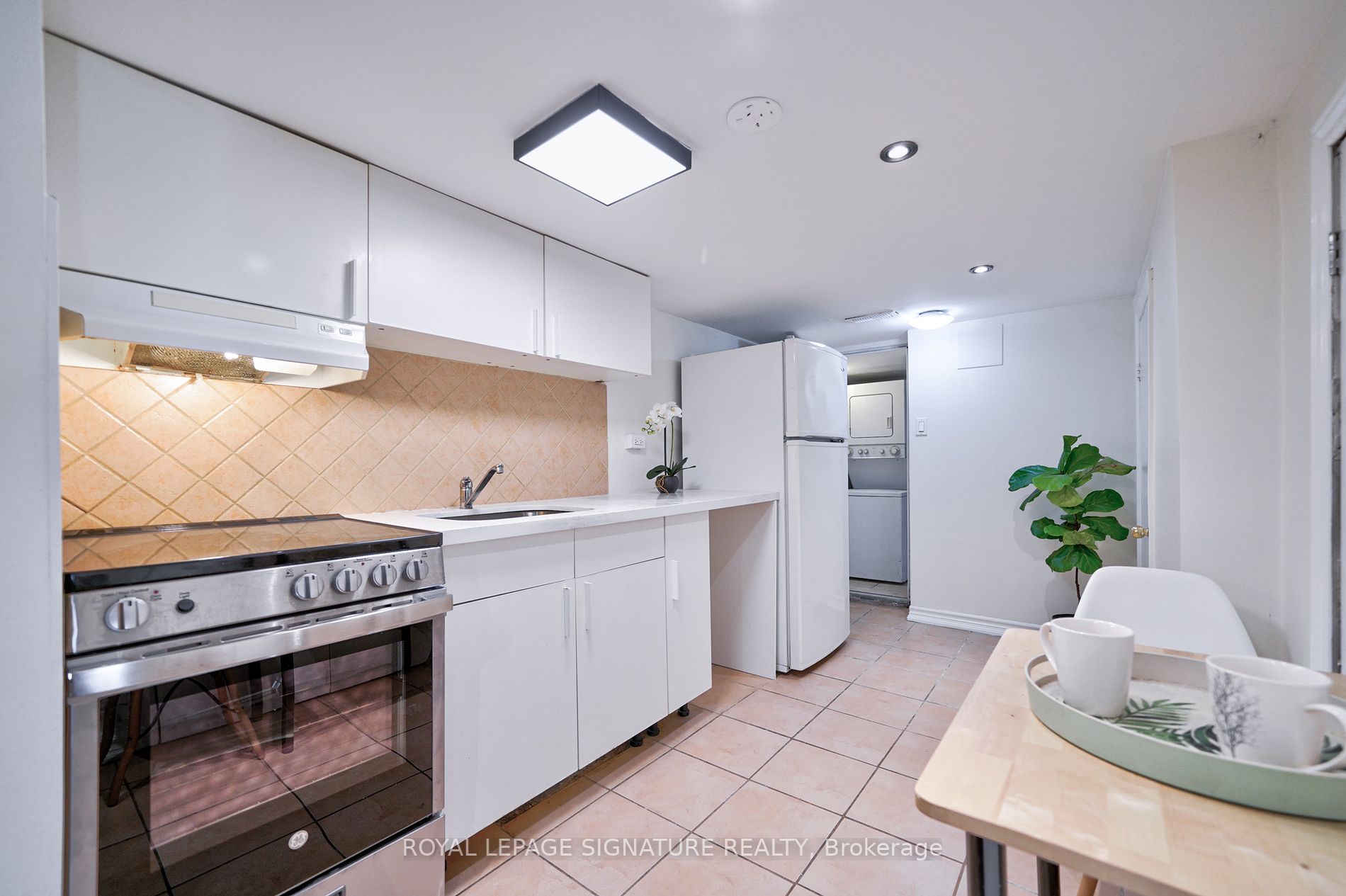 77 Shanly Street