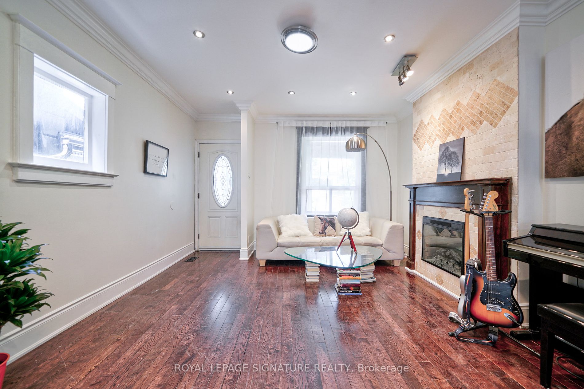 77 Shanly Street