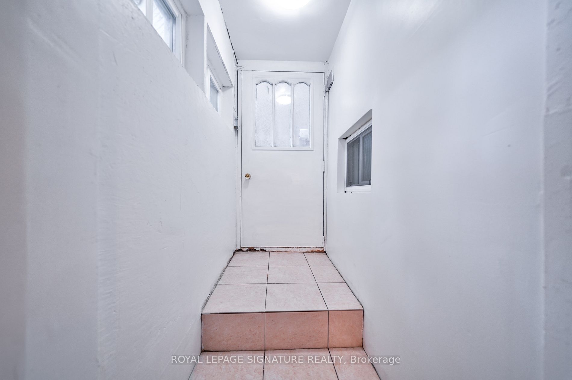 77 Shanly Street