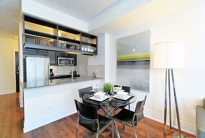 15 Viking Lane, #2710
