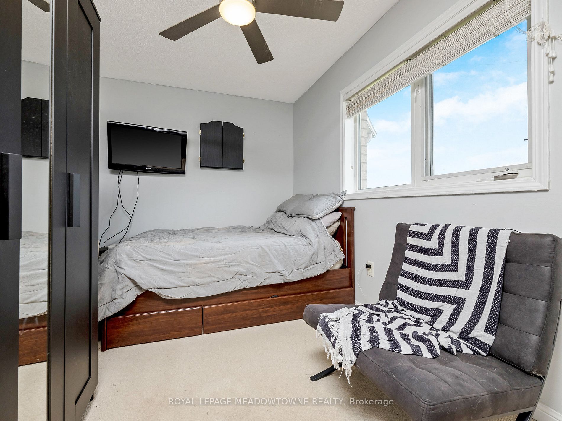 52 Atwood Ave