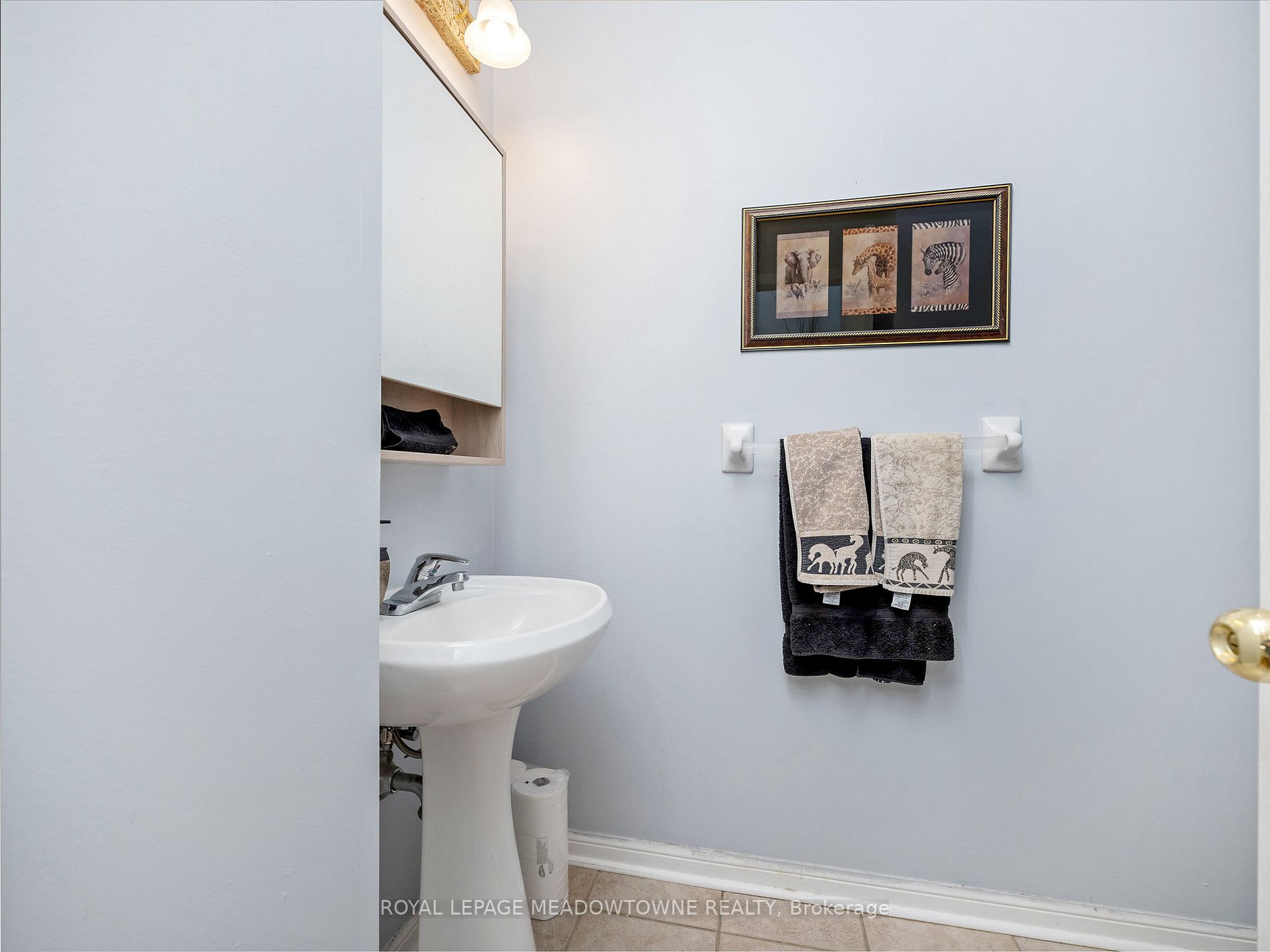 52 Atwood Ave