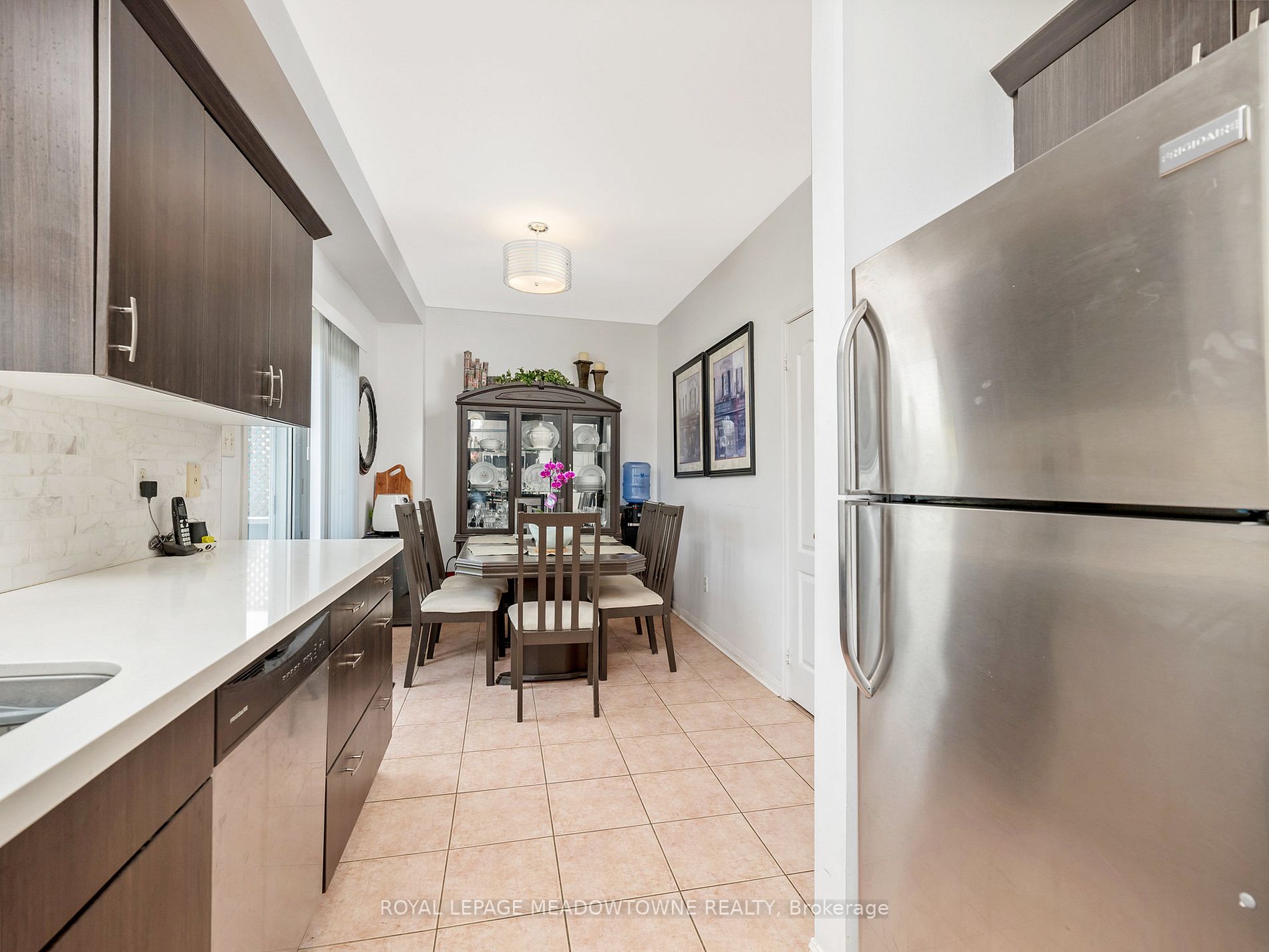 52 Atwood Ave
