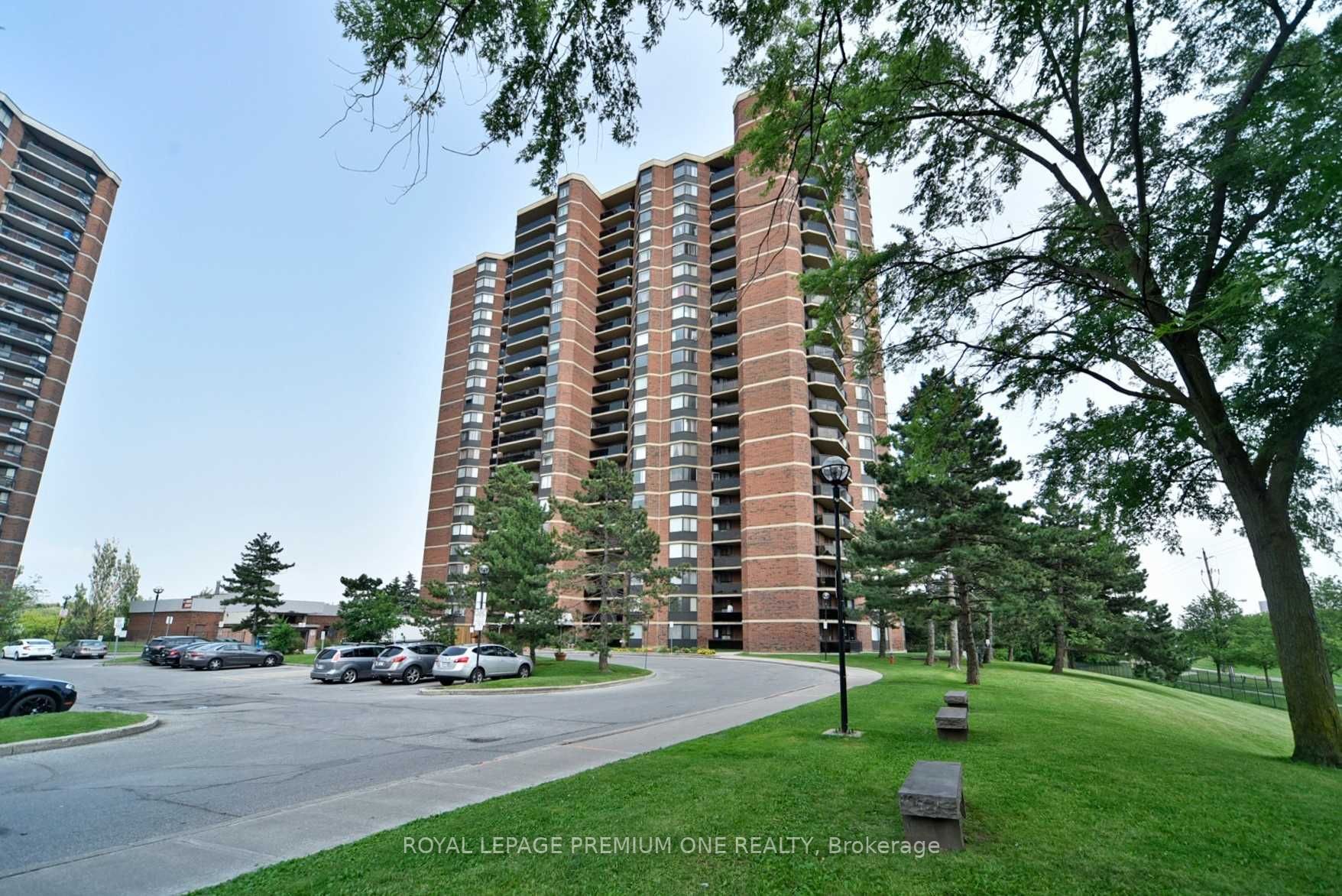 234 Albion Rd, #1411