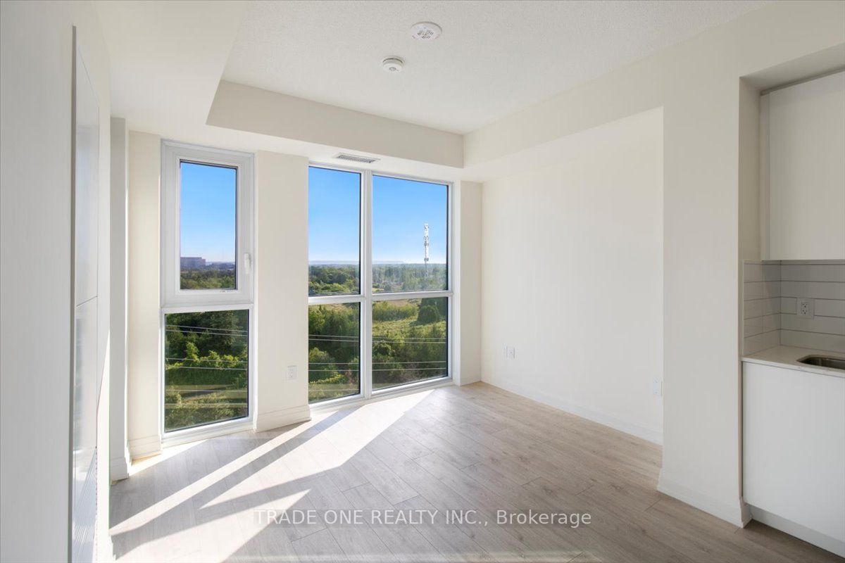 Listing W6188184 - Large Photo # 13