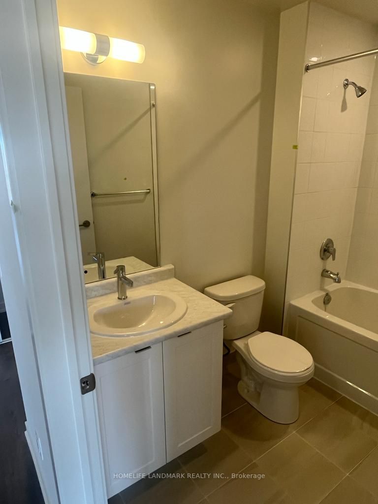 58 Sky Harbour Dr, #301
