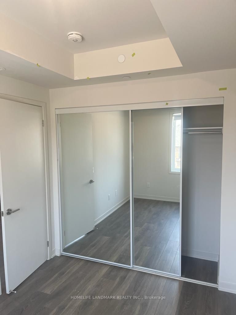 58 Sky Harbour Dr, #301