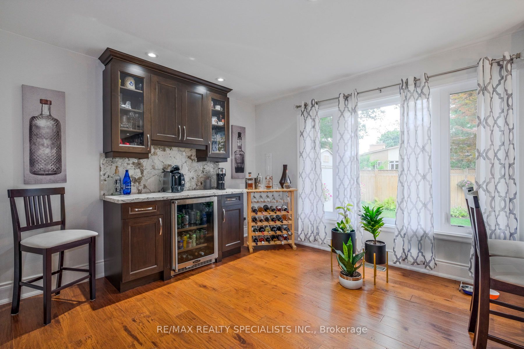 1480 Ballyclare Dr