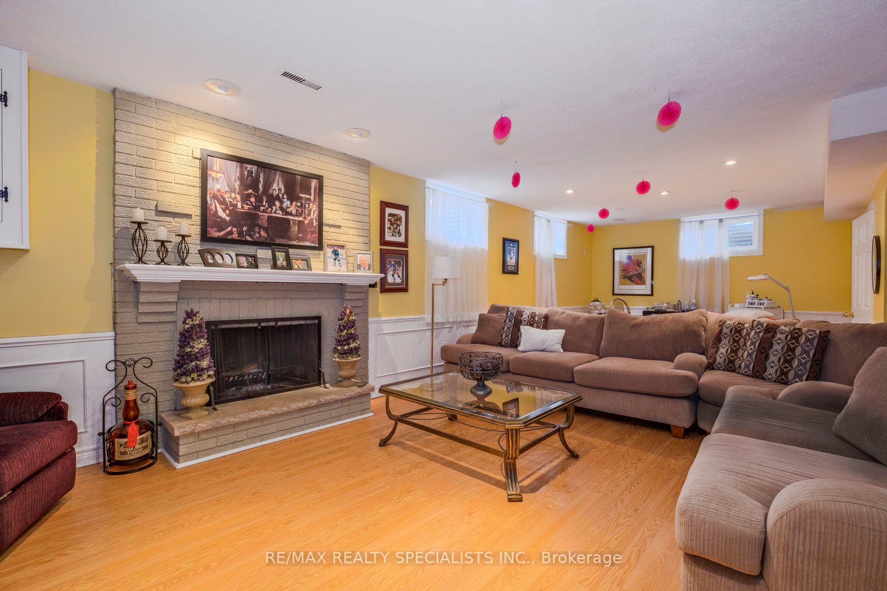 1480 Ballyclare Dr