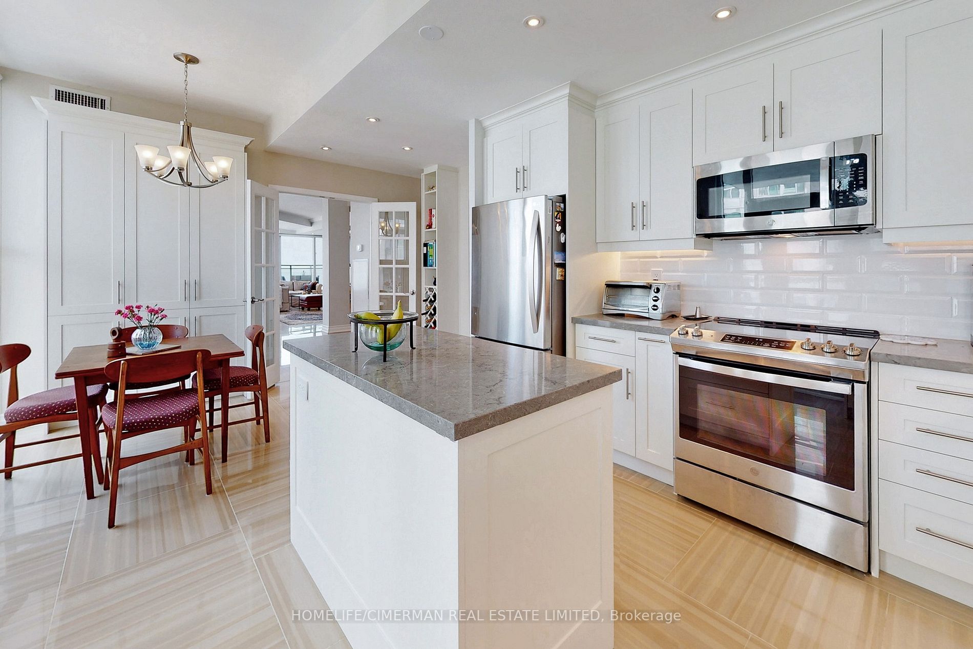 2067 Lake Shore Blvd W, #1202