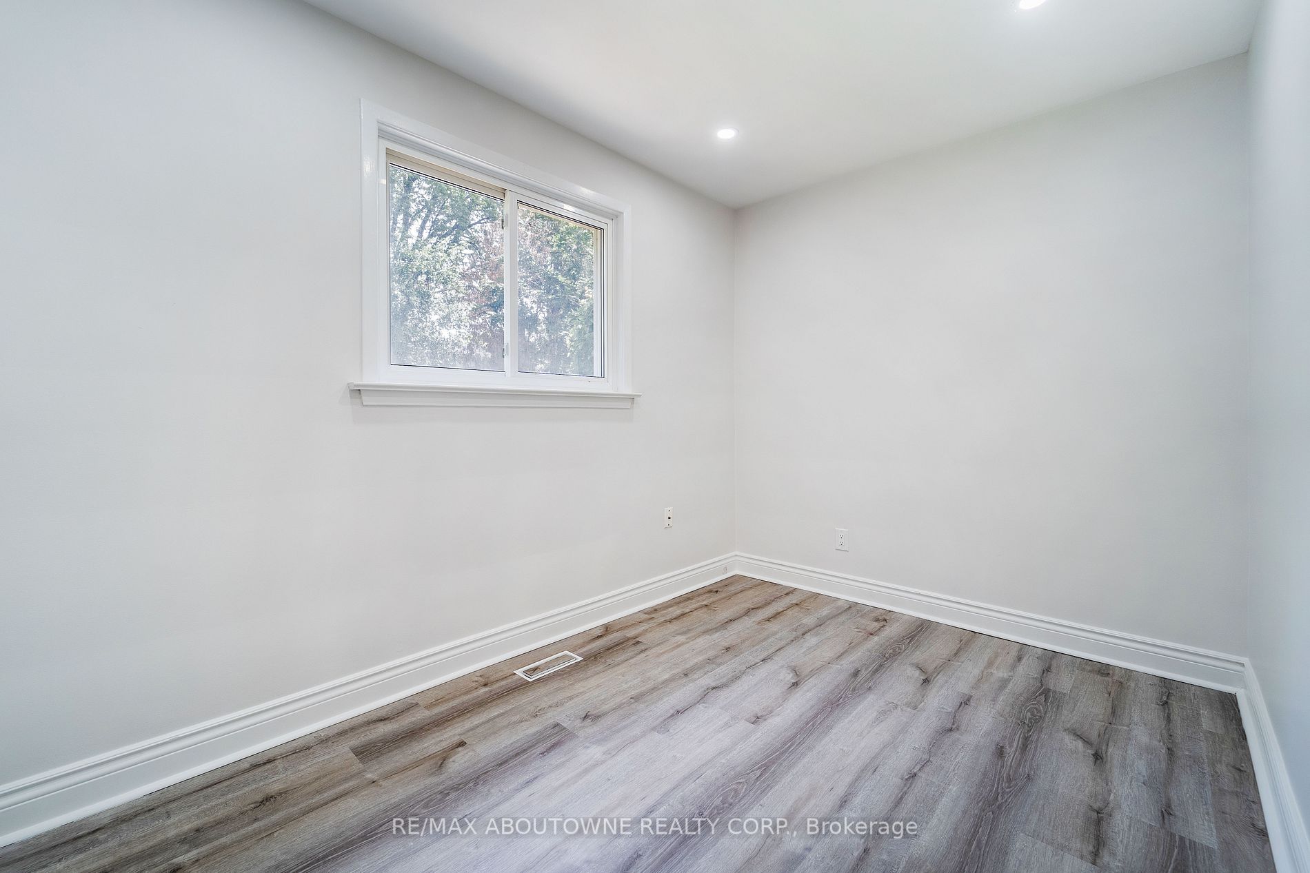 Listing W6189948 - Large Photo # 22