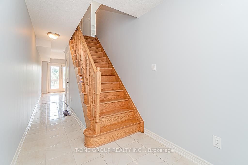 108 Aspen Hills Rd S