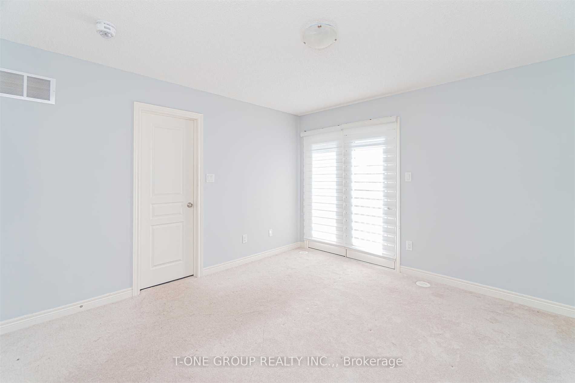 108 Aspen Hills Rd S
