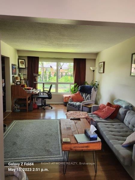 5475 Lakeshore Road E, #3