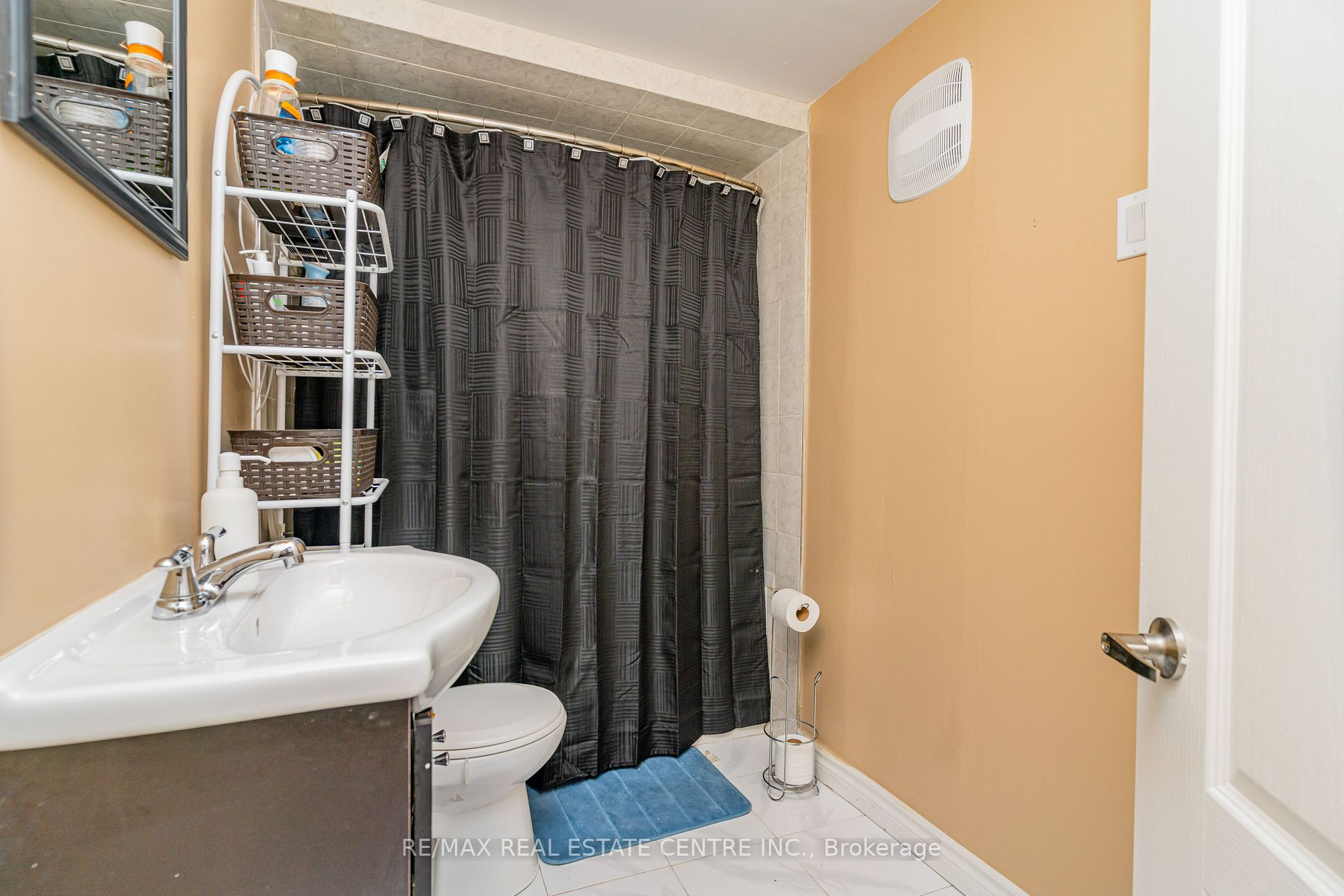 13 Albion Cres