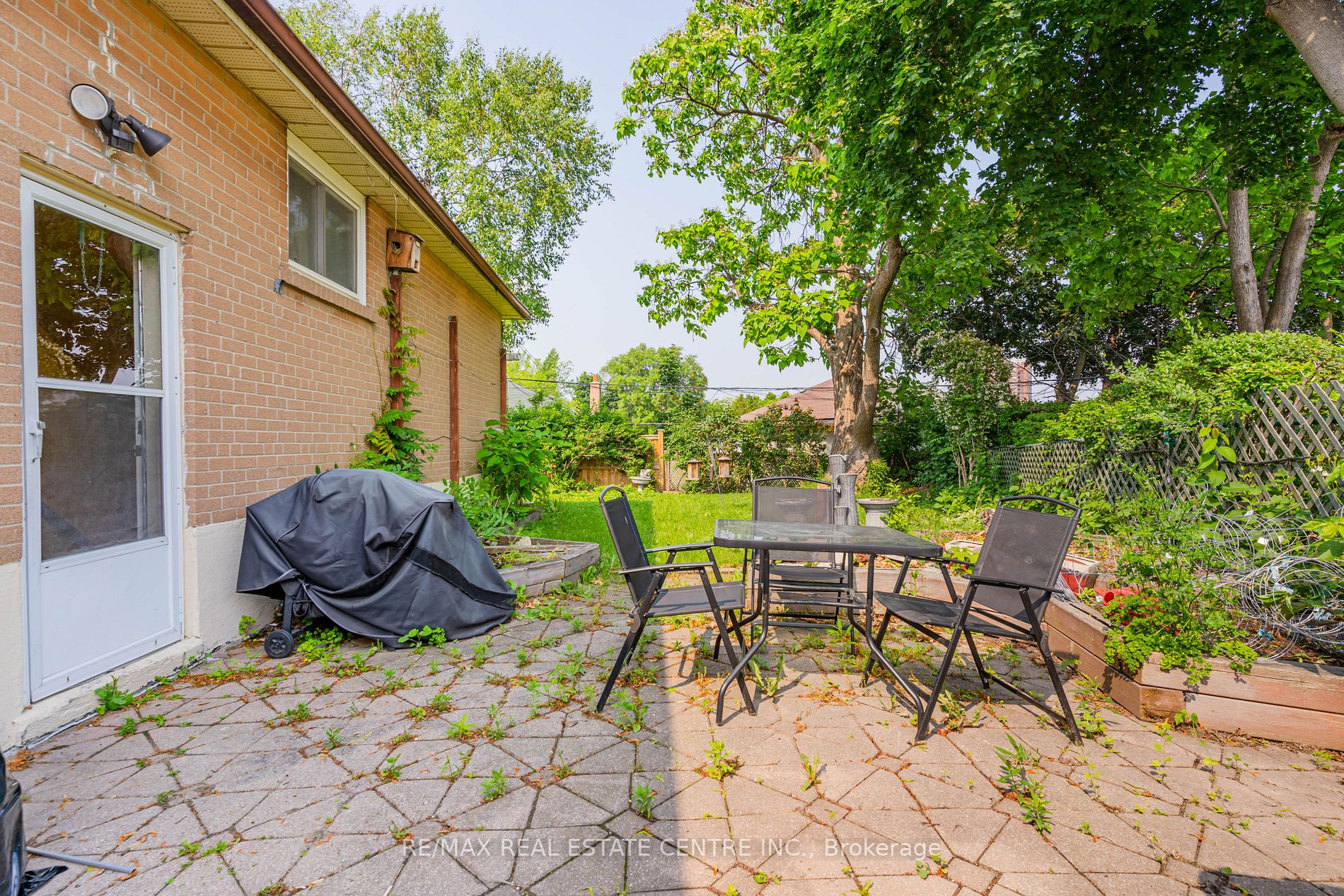 13 Albion Cres