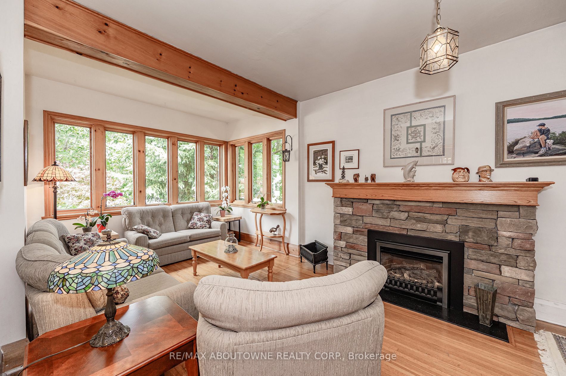 32 Wenonah Dr