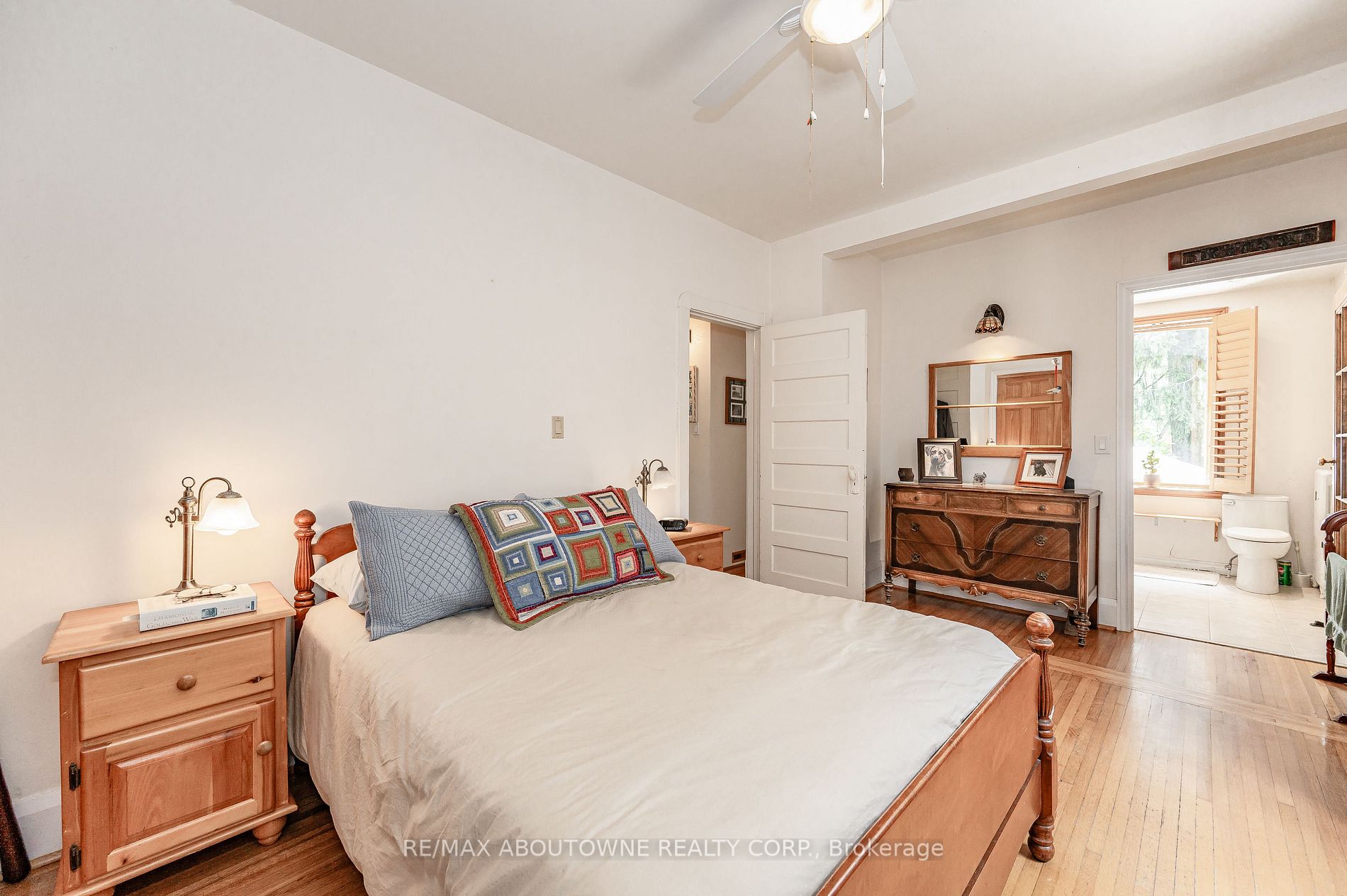 32 Wenonah Dr