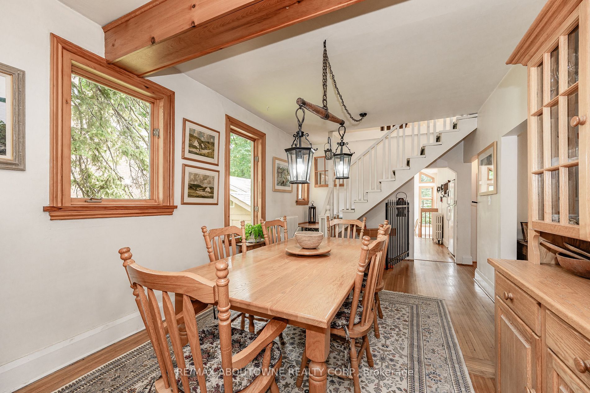 32 Wenonah Dr