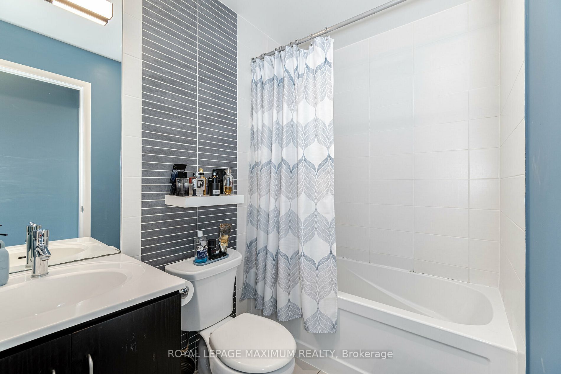 215 Sherway Gardens Rd, #2510