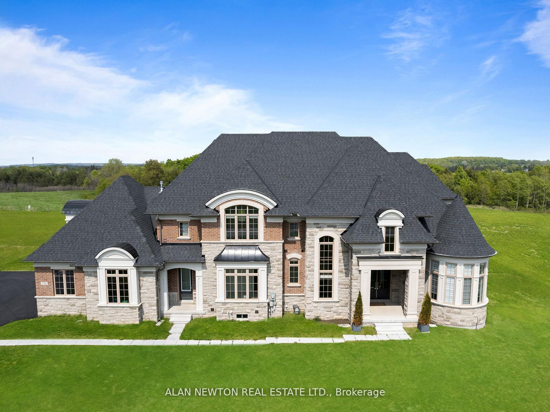 276 Amos Dr