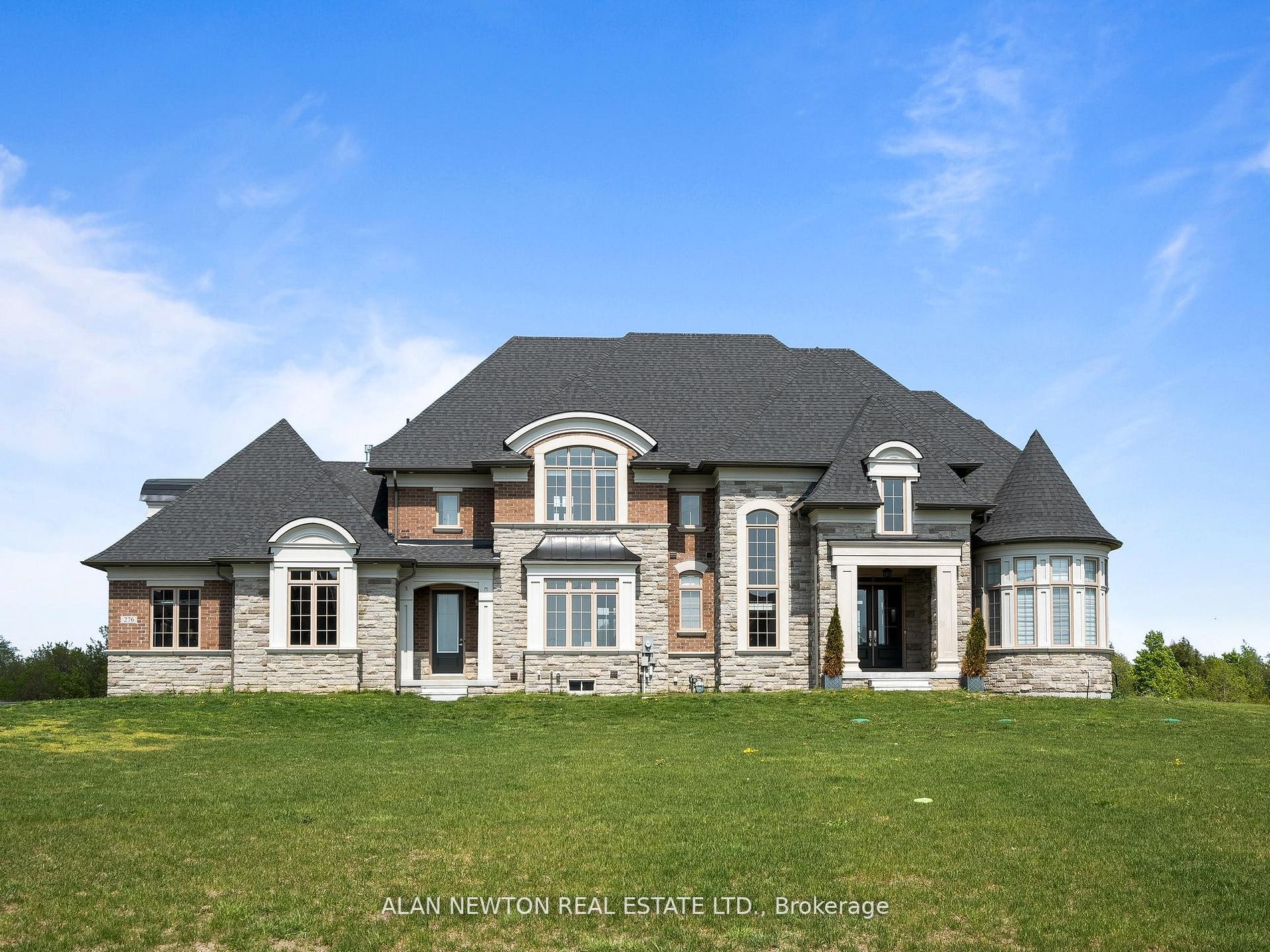 276 Amos Dr
