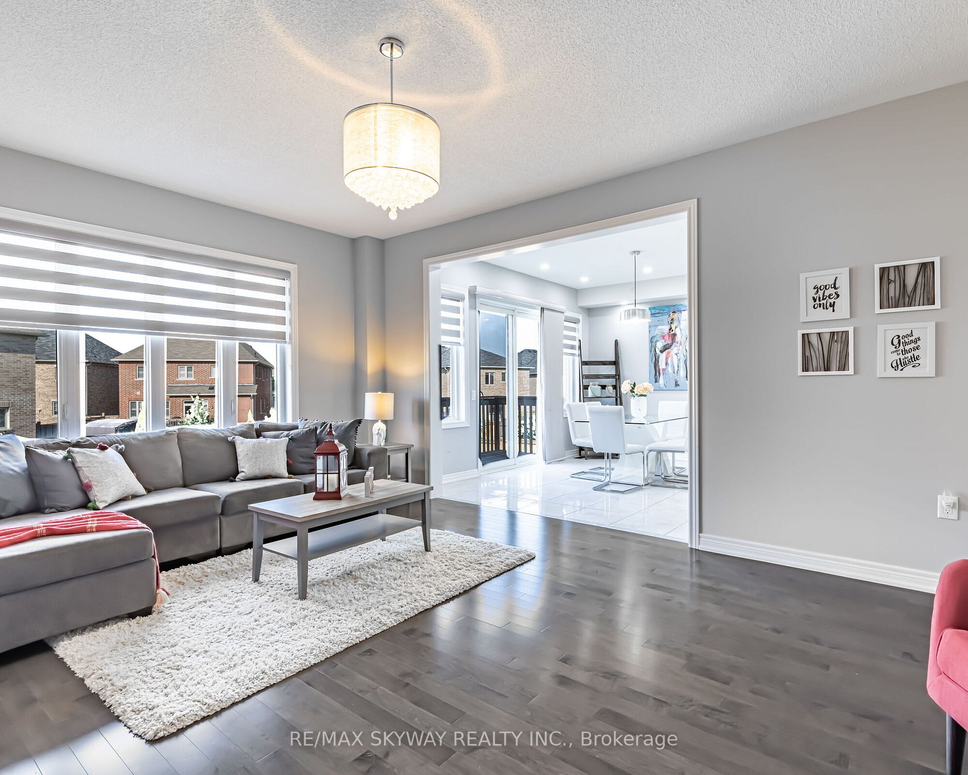 63 Blackberry Valley Crescent