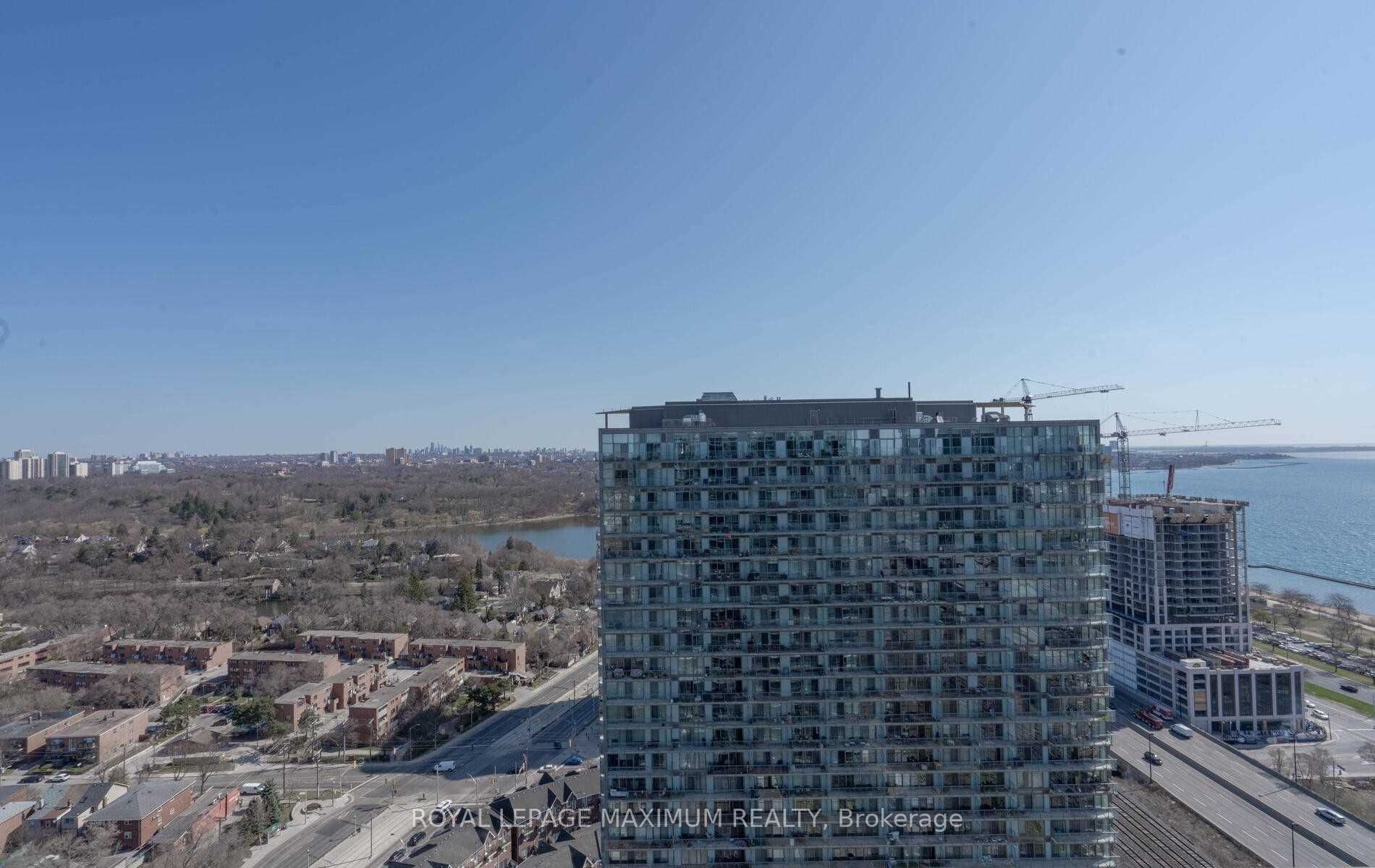 105 The Queensway Ave, #2913