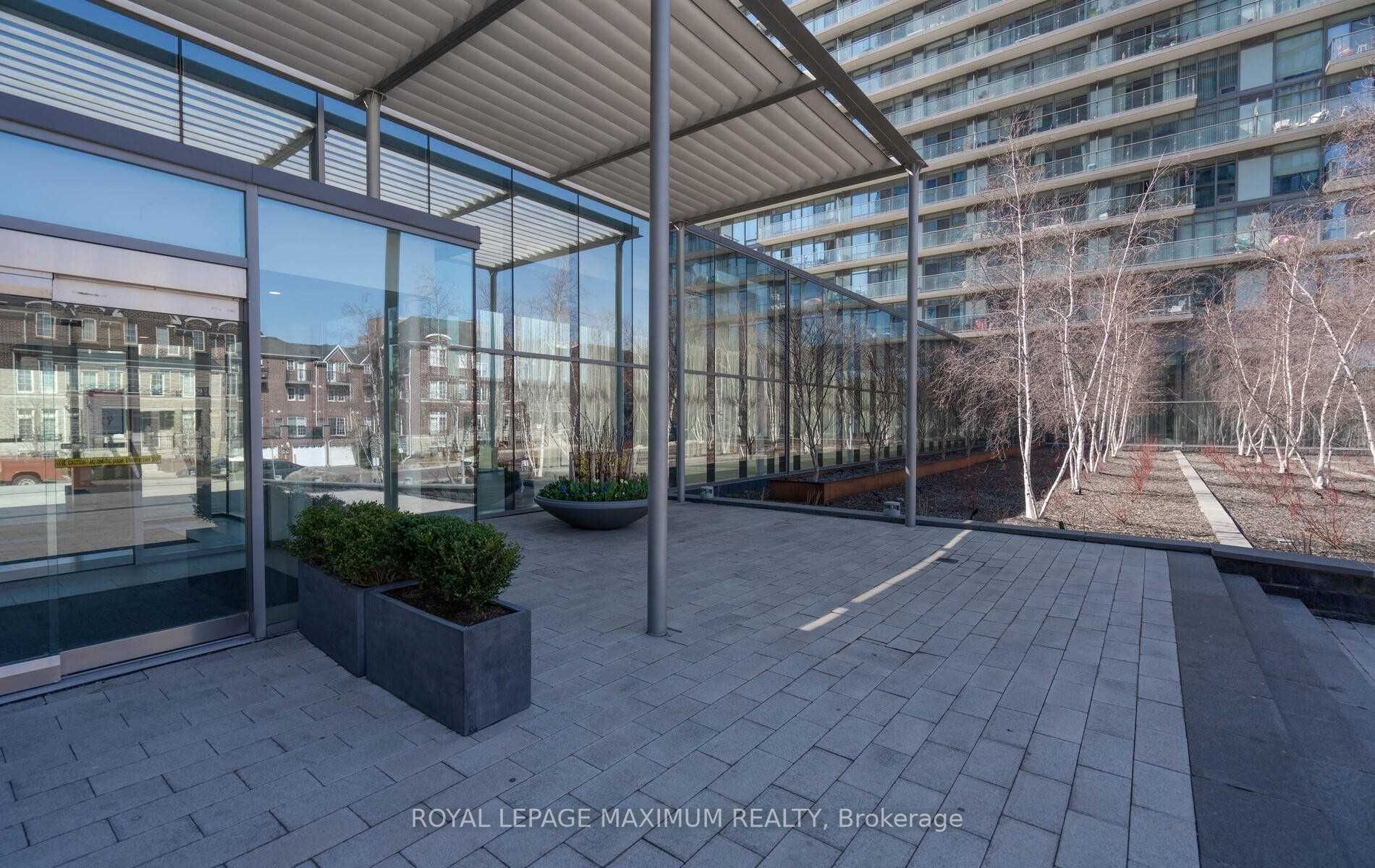 105 The Queensway Ave, #2913