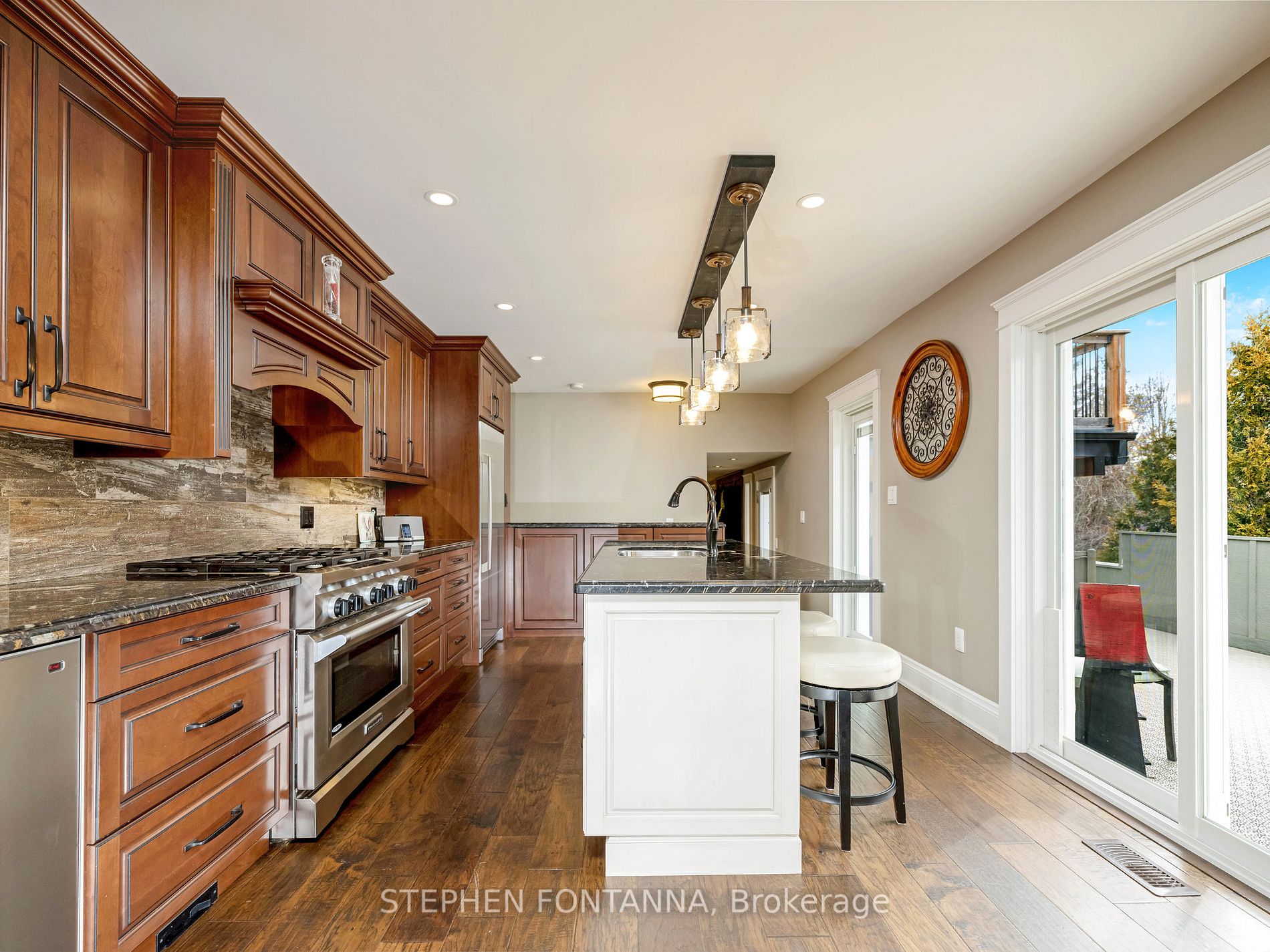 17 Glen Crescent Drive