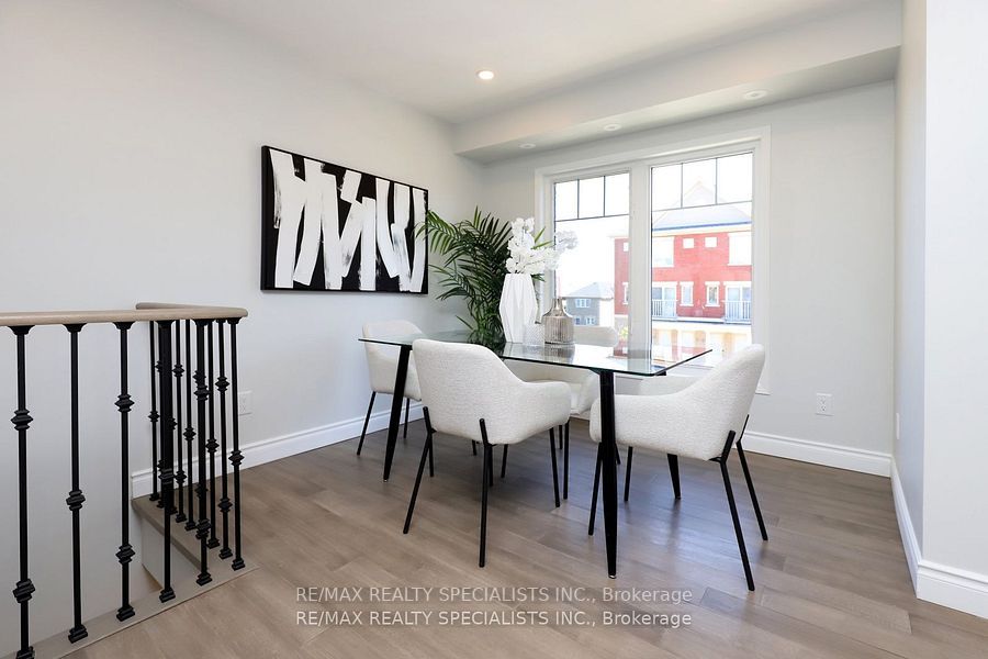 5050 Intrepid Dr, #63