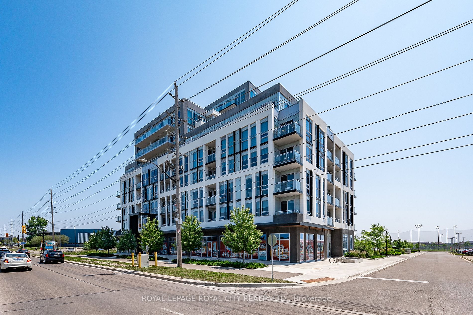 1050 Main St E, #517