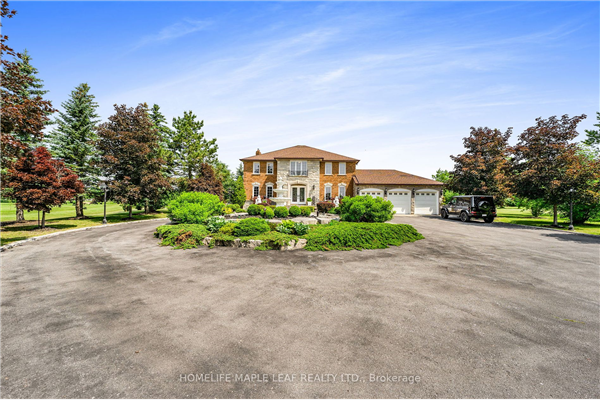 10 Stanley Carberry Dr W, Brampton