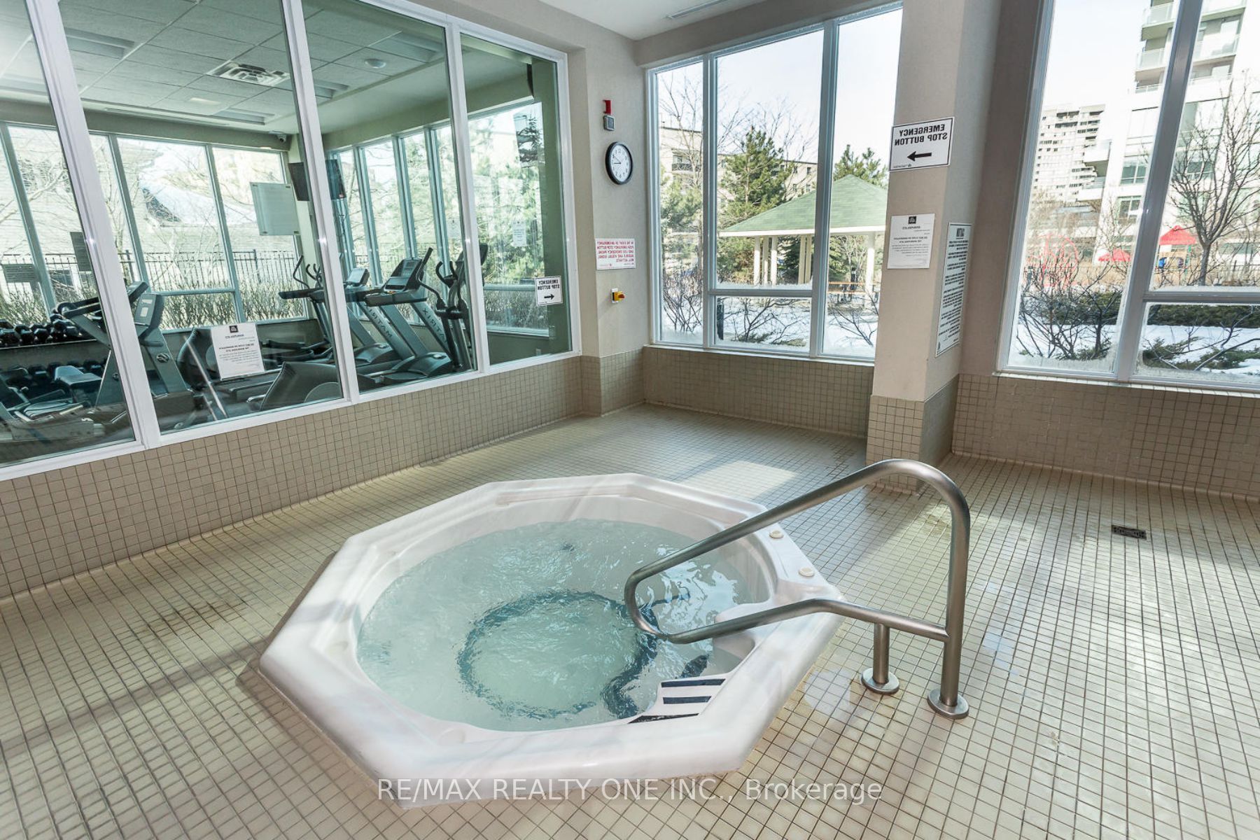 3525 Kariya Dr, #310