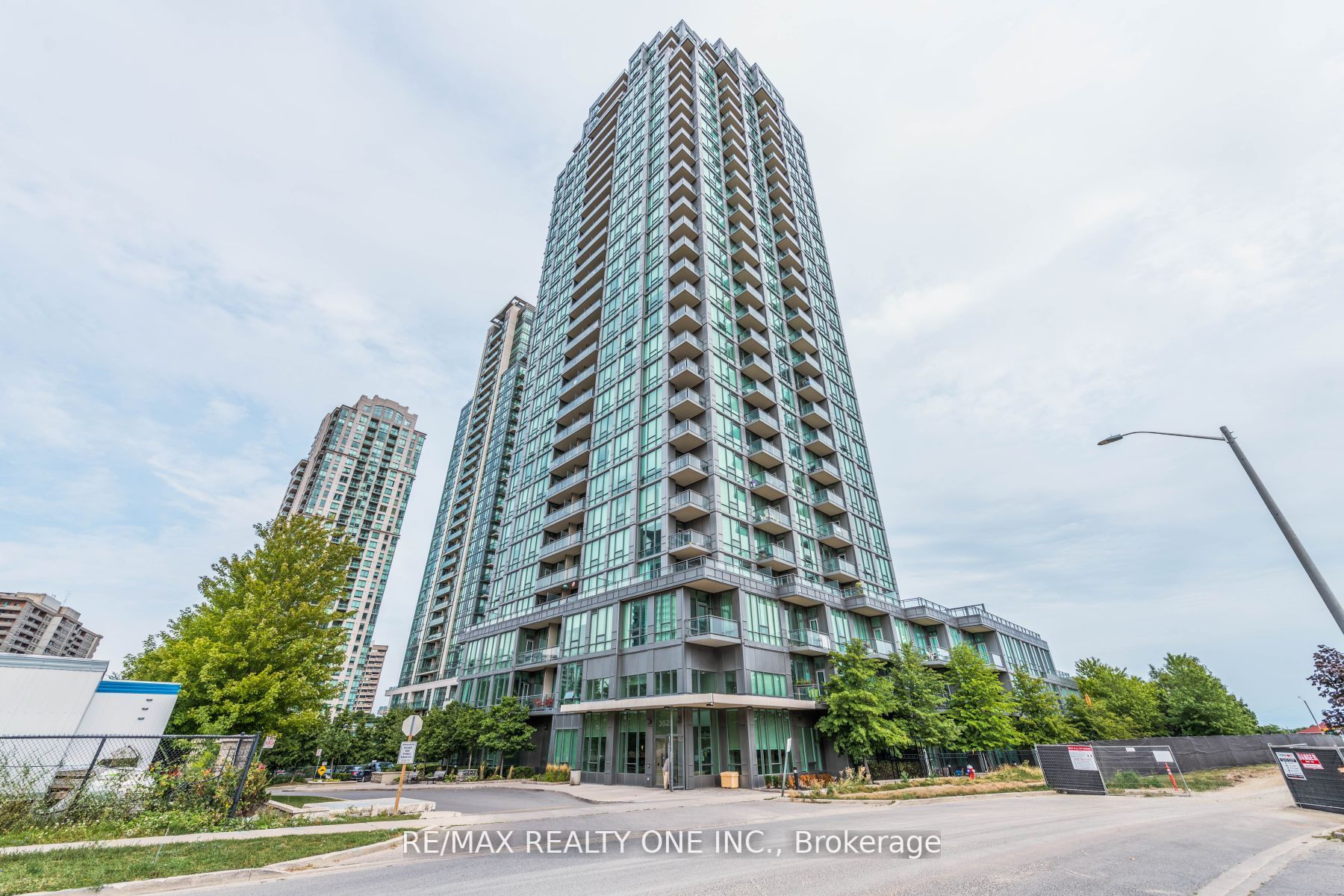 3525 Kariya Dr, #310