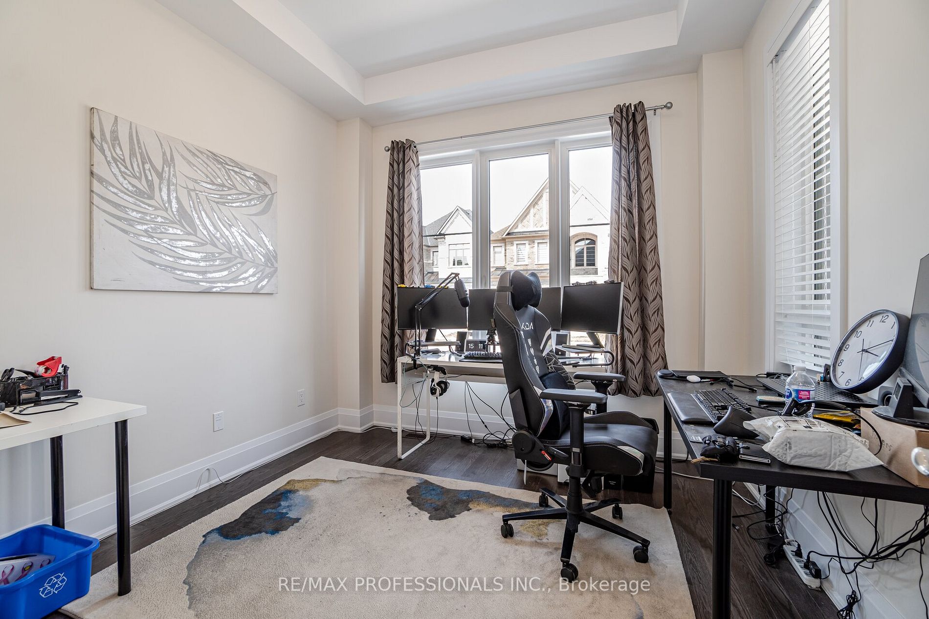 12 Walkercleave Dr