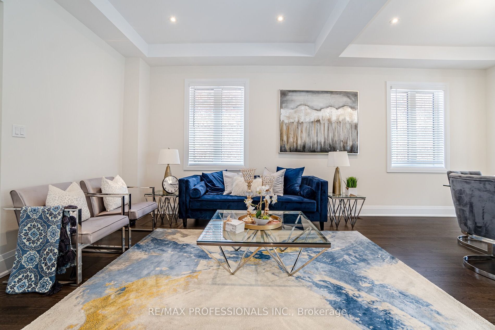 12 Walkercleave Dr