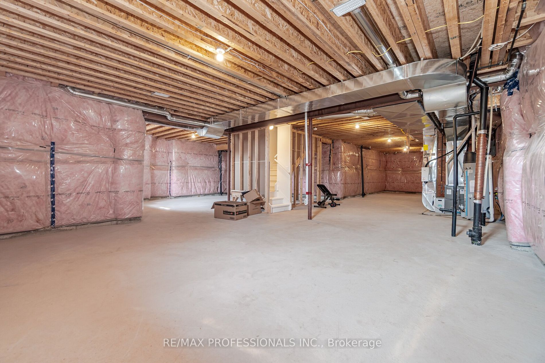 12 Walkercleave Dr